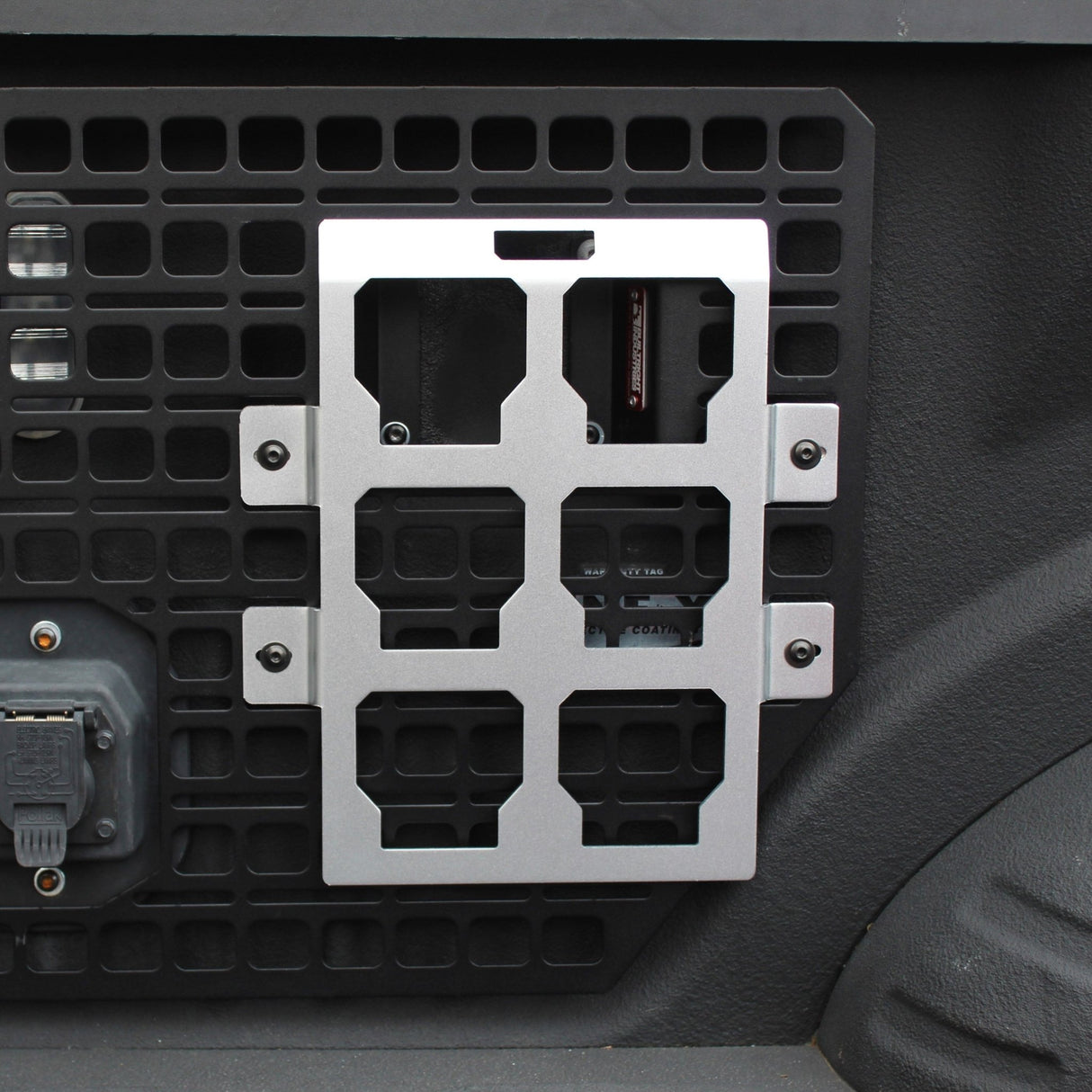 Integral Plates - Universal - Xtrusion Overland