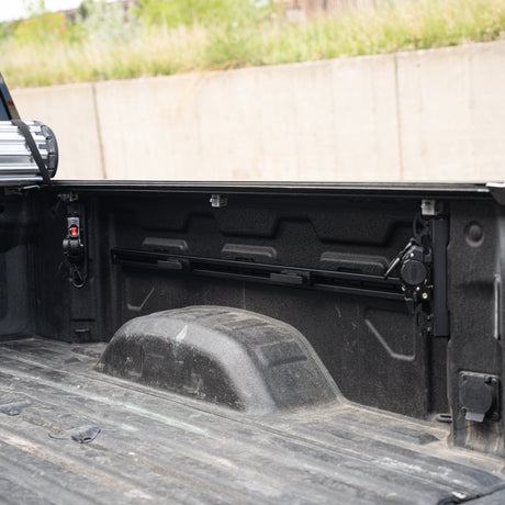 Integral Rails - Bedside Rail System - Chevrolet Silverado & GMC Sierra 2500/3500 (2020+ 6'9" Bed Only) - Xtrusion Overland