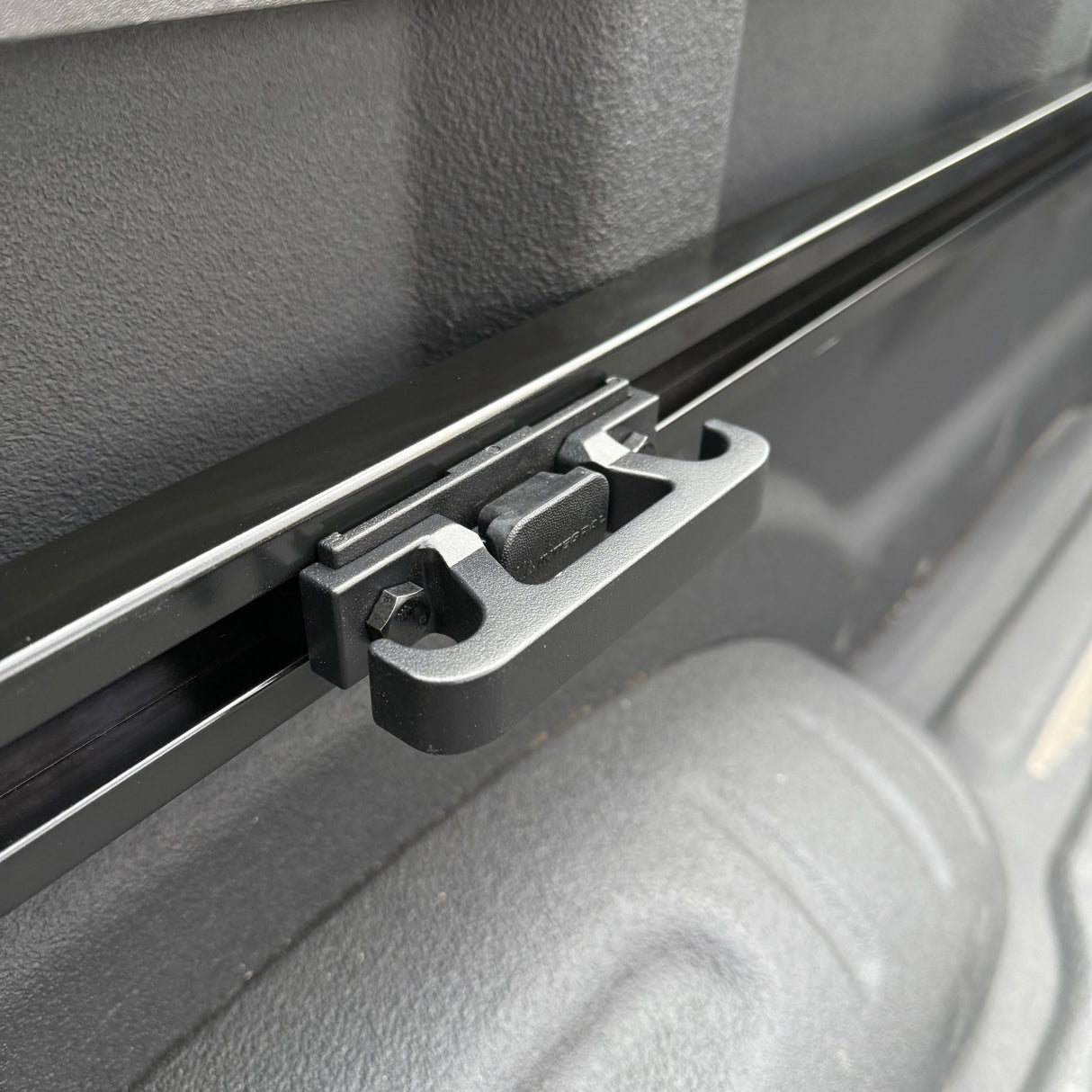 Integral Rails + Tie-down Cleats - Ford F150 & Raptor 2015+ (5.5' Bed Only) - Xtrusion Overland