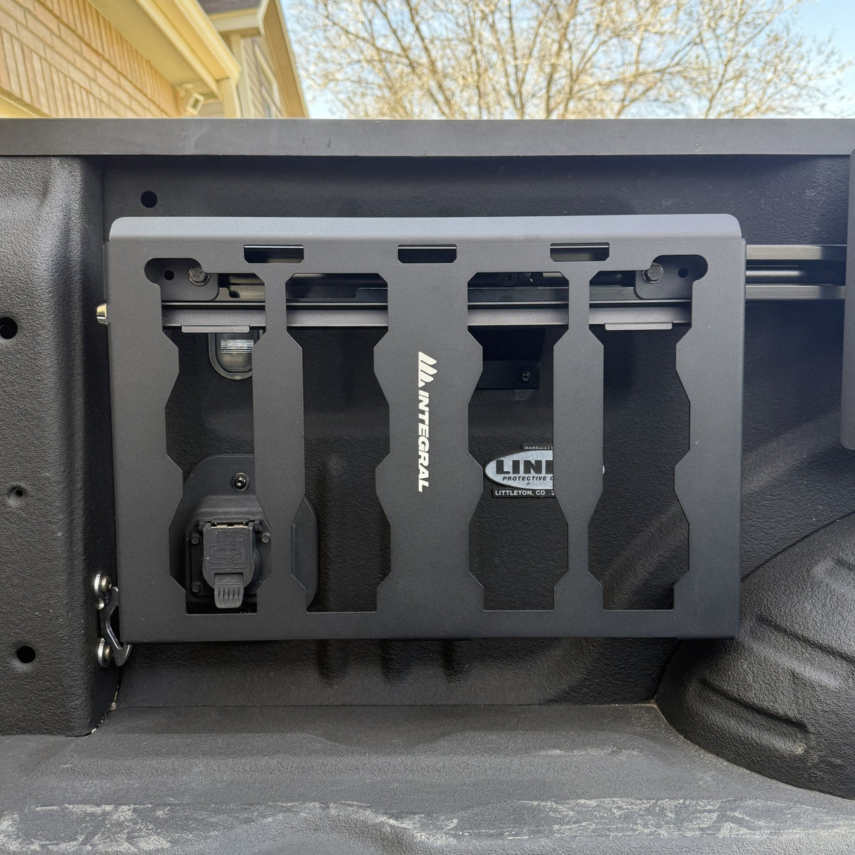 Integral Rails + Tie-down Cleats - Ford Super Duty 2017+ - Xtrusion Overland