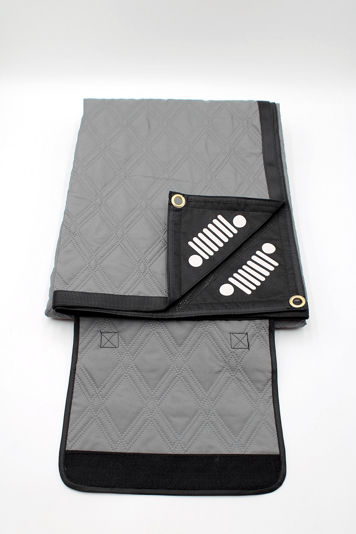 Jeep 72 In x 60 In Woven Water-Resistant Utility Blanket - Xtrusion Overland