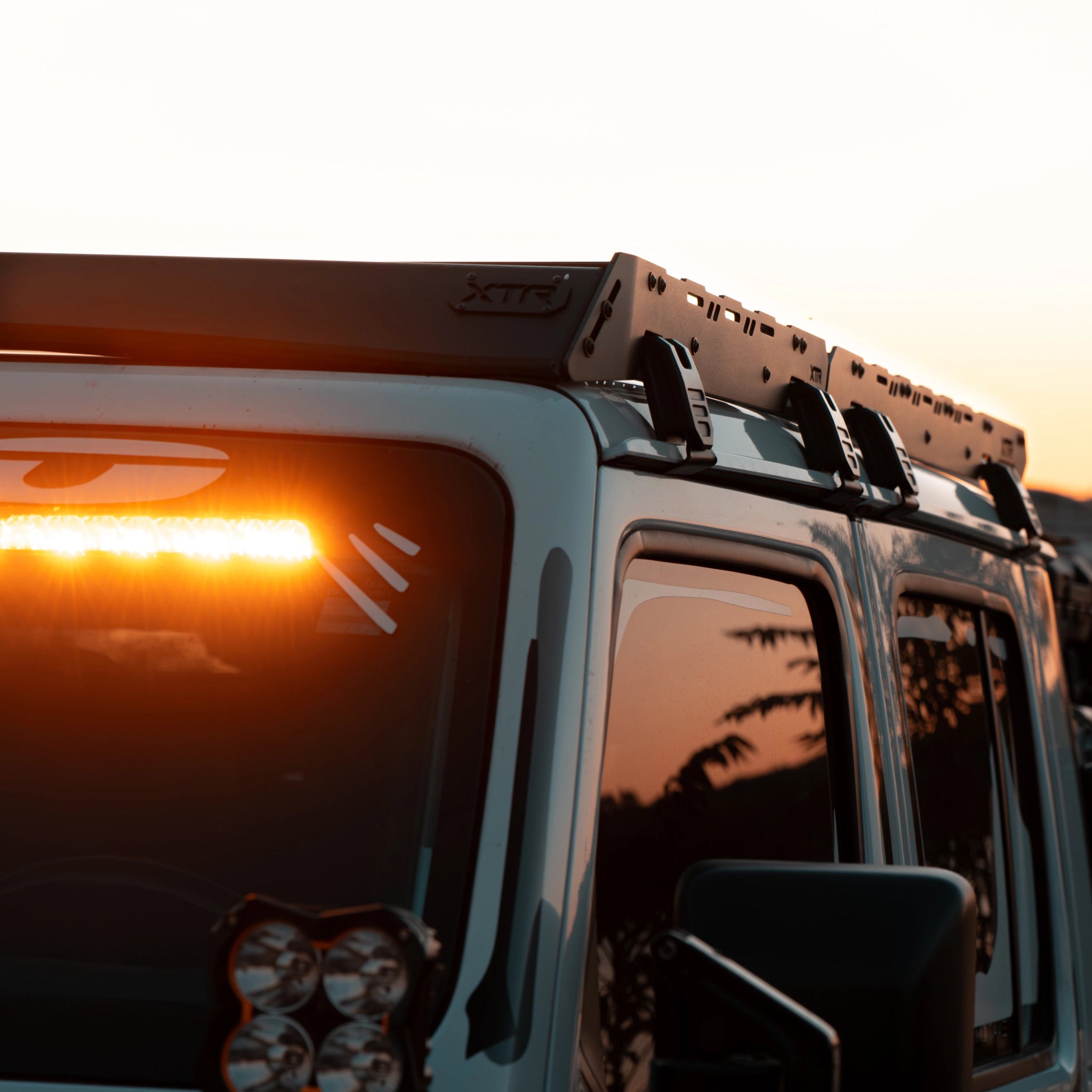 Jeep Gladiator - XTR Modular Roof Rack ( JT 2020 - 2026 ) - Xtrusion Overland