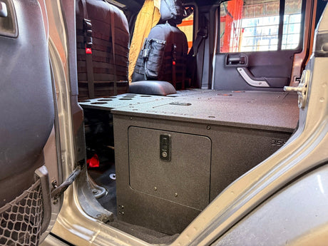 Jeep - Wrangler - 2007-2018 - JKU - 4 Door - Explore Series - Second Row Seat Delete Plate System - Second Row - Module Based - 8" Module - Xtrusion Overland