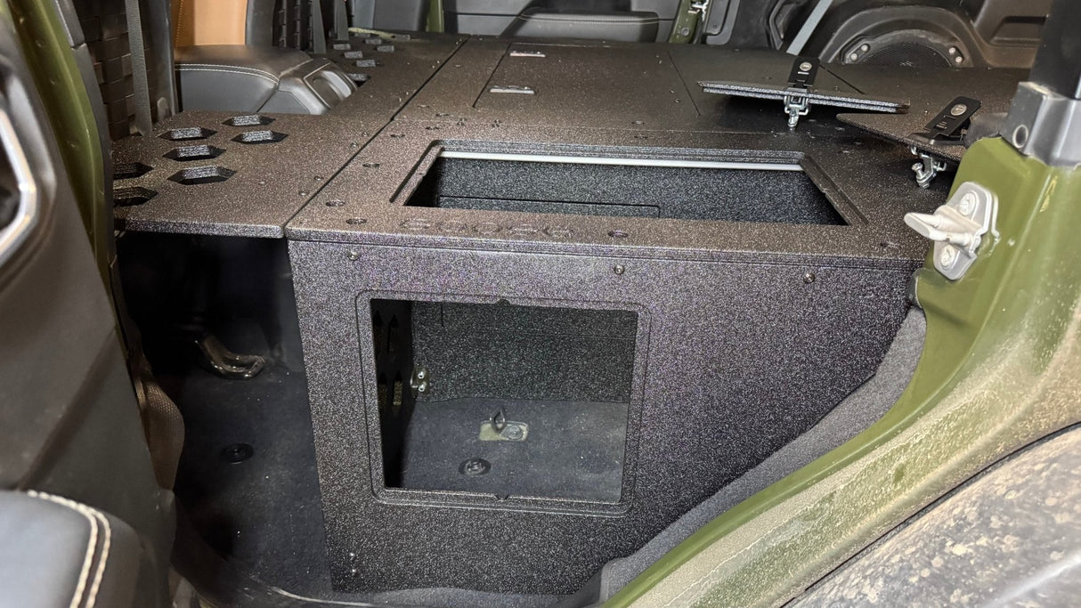Jeep Wrangler 2018 - 2023 JLU 4 Door - Second Row Seat Delete Plate System - 8" or 10" Module Based - Xtrusion Overland