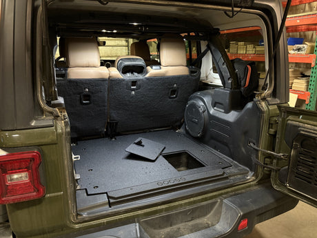 Jeep Wrangler 2018 - Present JLU 4 Door - Rear Plate System - Xtrusion Overland