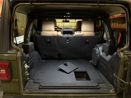 Jeep Wrangler 2018 - Present JLU 4 Door - Rear Plate System - Xtrusion Overland