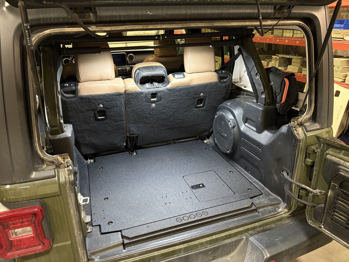 Jeep Wrangler 2018 - Present JLU 4 Door - Rear Plate System - Xtrusion Overland
