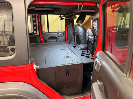 Jeep - Wrangler - 2024-Present - JLU - 4 Door - Explore Series - Seat Delete Plate System - Second Row - Module Based - 10" Module - Xtrusion Overland