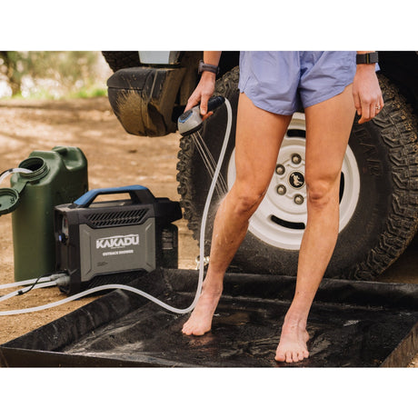 Kakadu Outback Shower - Xtrusion Overland