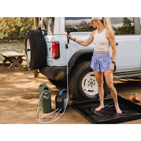 Kakadu Outback Shower - Xtrusion Overland