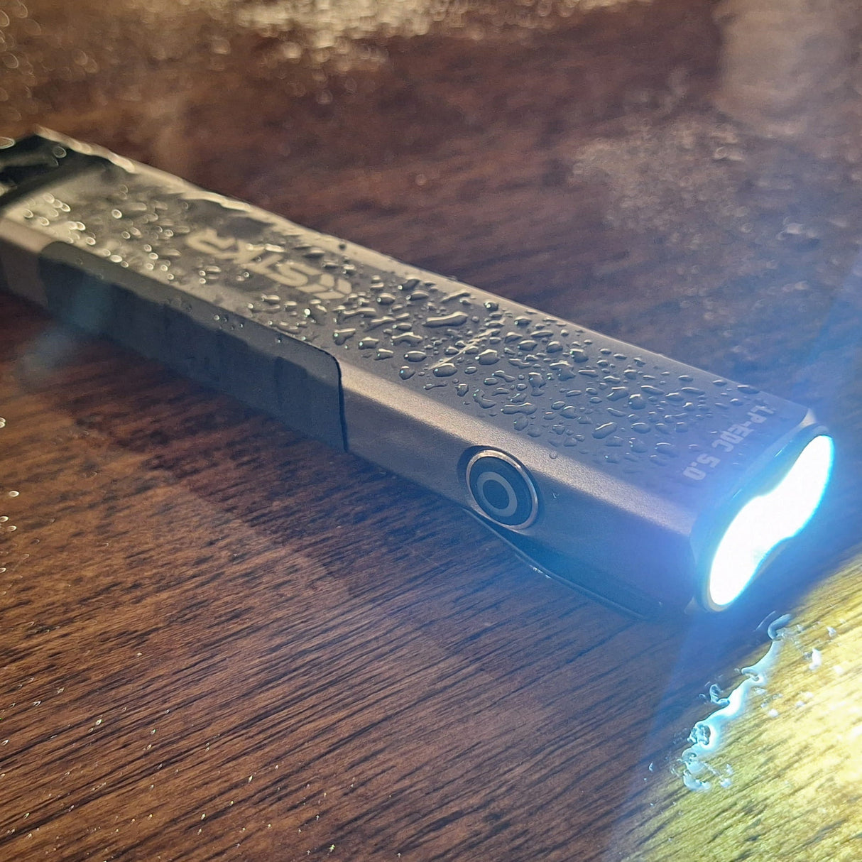 LP - EDC 5.0 Low Profile Everyday Carry Ultra - Thin Flashlight - Xtrusion Overland