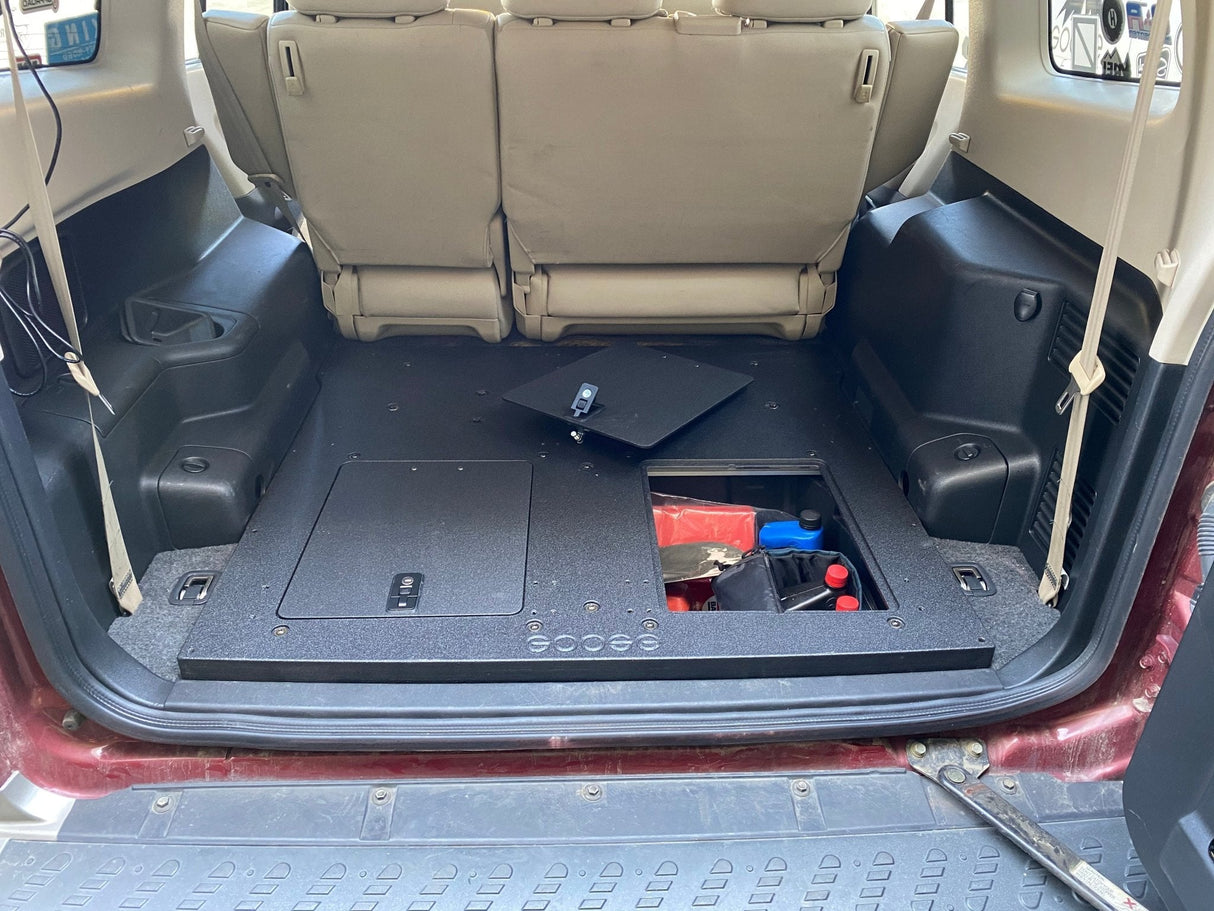 Mitsubishi Montero 1999 - 2006 3rd Gen. - Rear Plate System - Xtrusion Overland