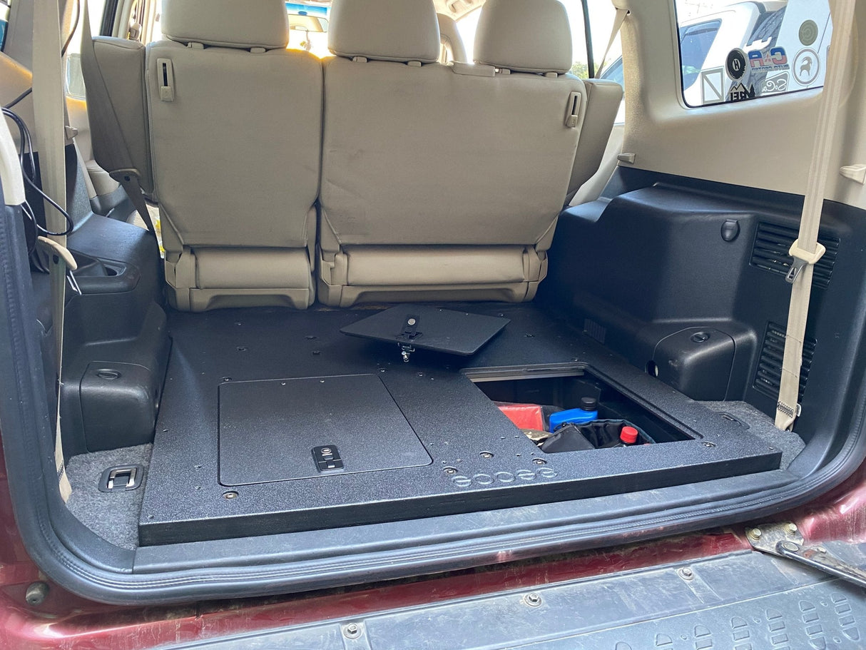 Mitsubishi Montero 1999 - 2006 3rd Gen. - Rear Plate System - Xtrusion Overland