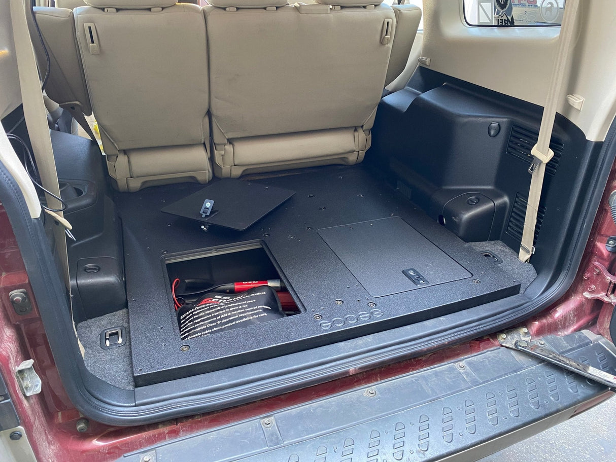 Mitsubishi Montero 1999 - 2006 3rd Gen. - Rear Plate System - Xtrusion Overland