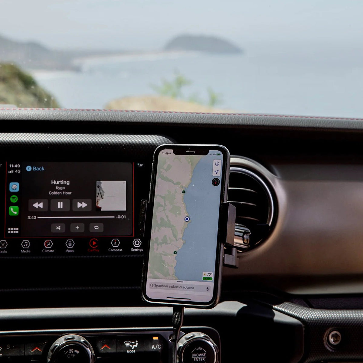 OFFROAM Jeep Wrangler JL | Gladiator JT (2018-2023) Airvent Phone Mount - Xtrusion Overland