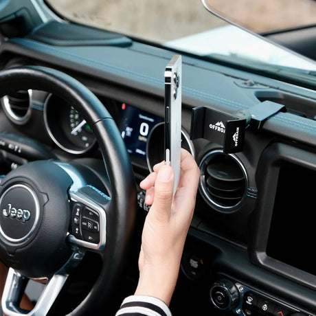 OFFROAM Jeep Wrangler JL | Gladiator JT (2018-2023) Dashboard Phone Mount - Xtrusion Overland