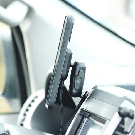 OFFROAM Nissan Frontier (2013-2021) | Xterra (2009-2015) Magnetic Charging Phone Mount - Xtrusion Overland