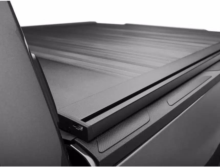 Retrax EQ Tonneau Cover - Xtrusion Overland