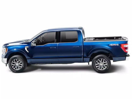 Retrax ONE XR Manual Retractable Tonneau Cover w/ T-Slot Rails - Xtrusion Overland
