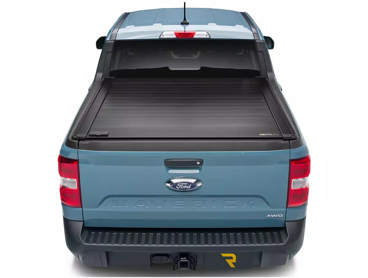 Retrax PRO XR Manual Retractable Tonneau Cover w/ T-Slot Rails - Xtrusion Overland