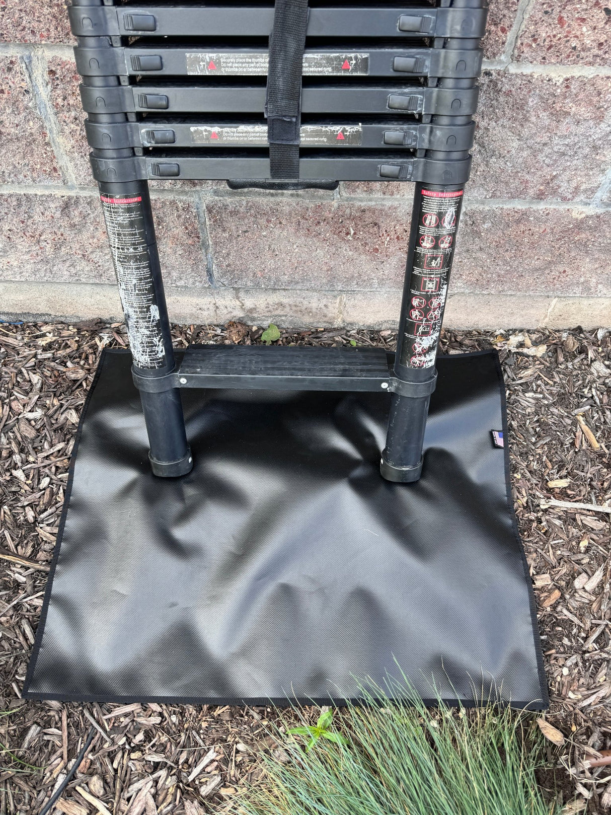 Roof Top Tent Ladder Vinyl Mat - Xtrusion Overland