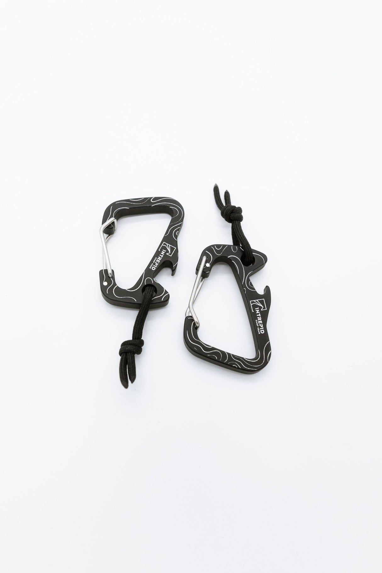 Shark Tail Carabiner - Xtrusion Overland