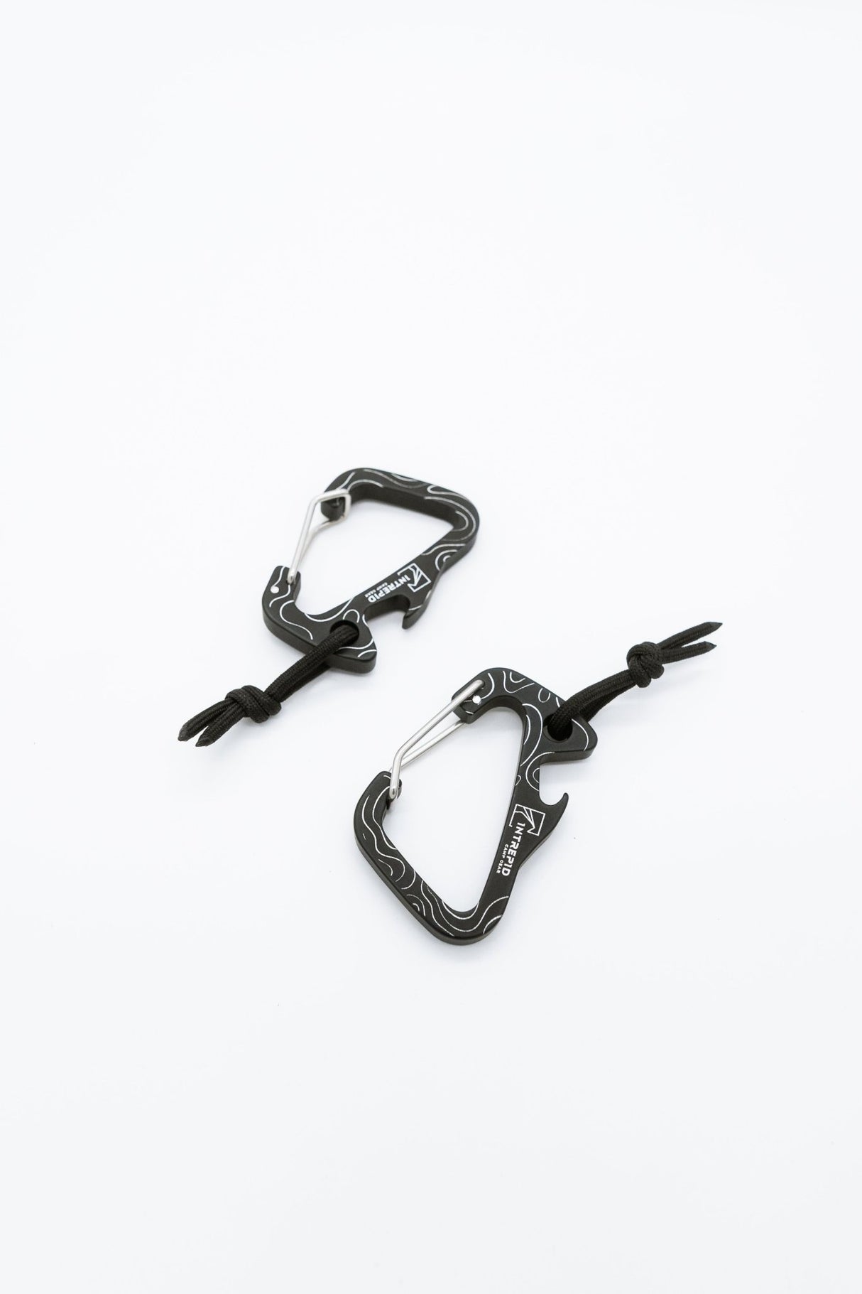 Shark Tail Carabiner - Xtrusion Overland