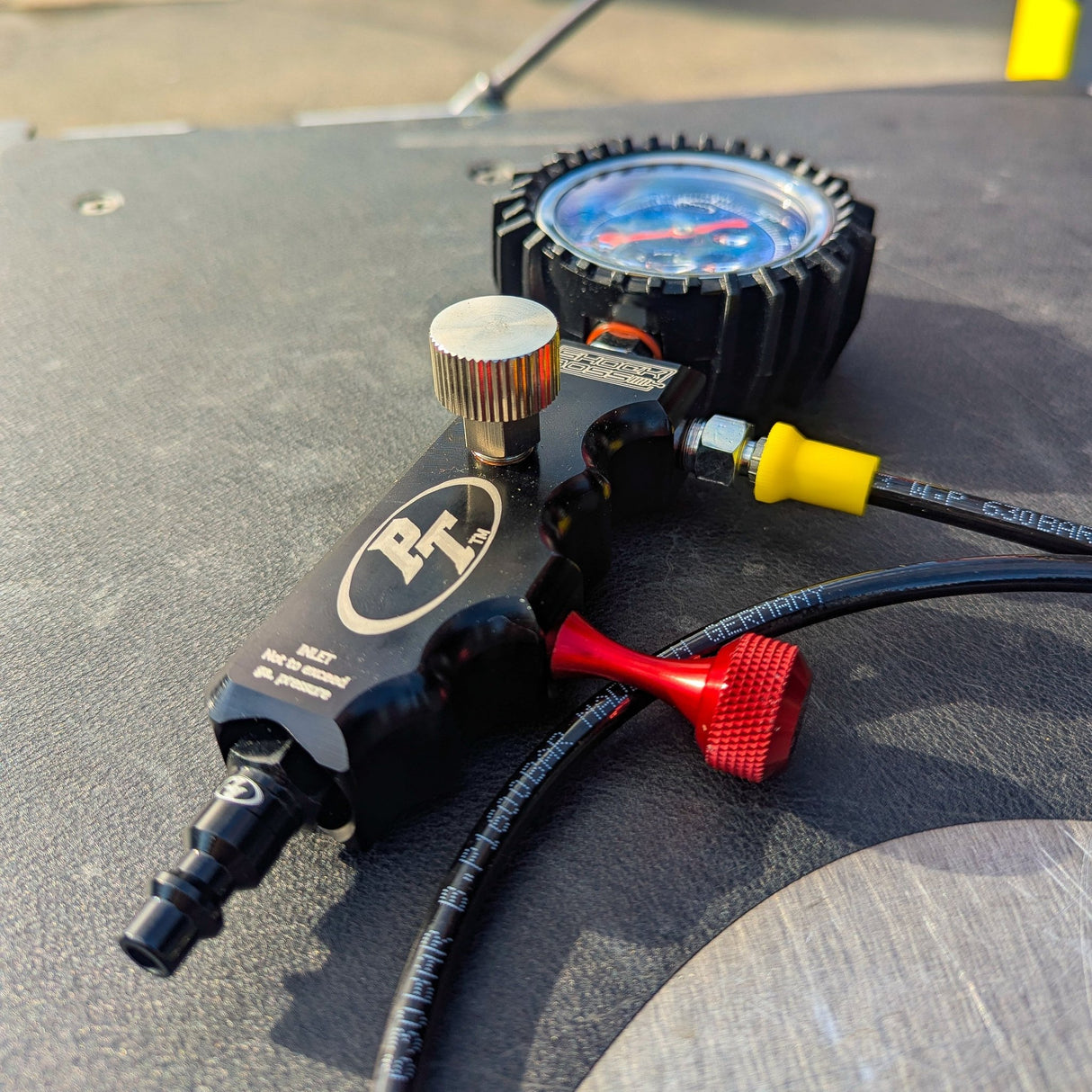 Shock Boss™ V2 - Portable Nitrogen Shock Tuning Kit - Xtrusion Overland