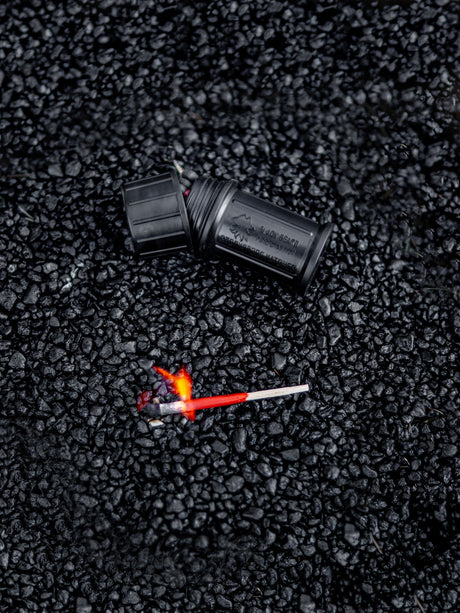 Stormproof Fire Matches - Xtrusion Overland