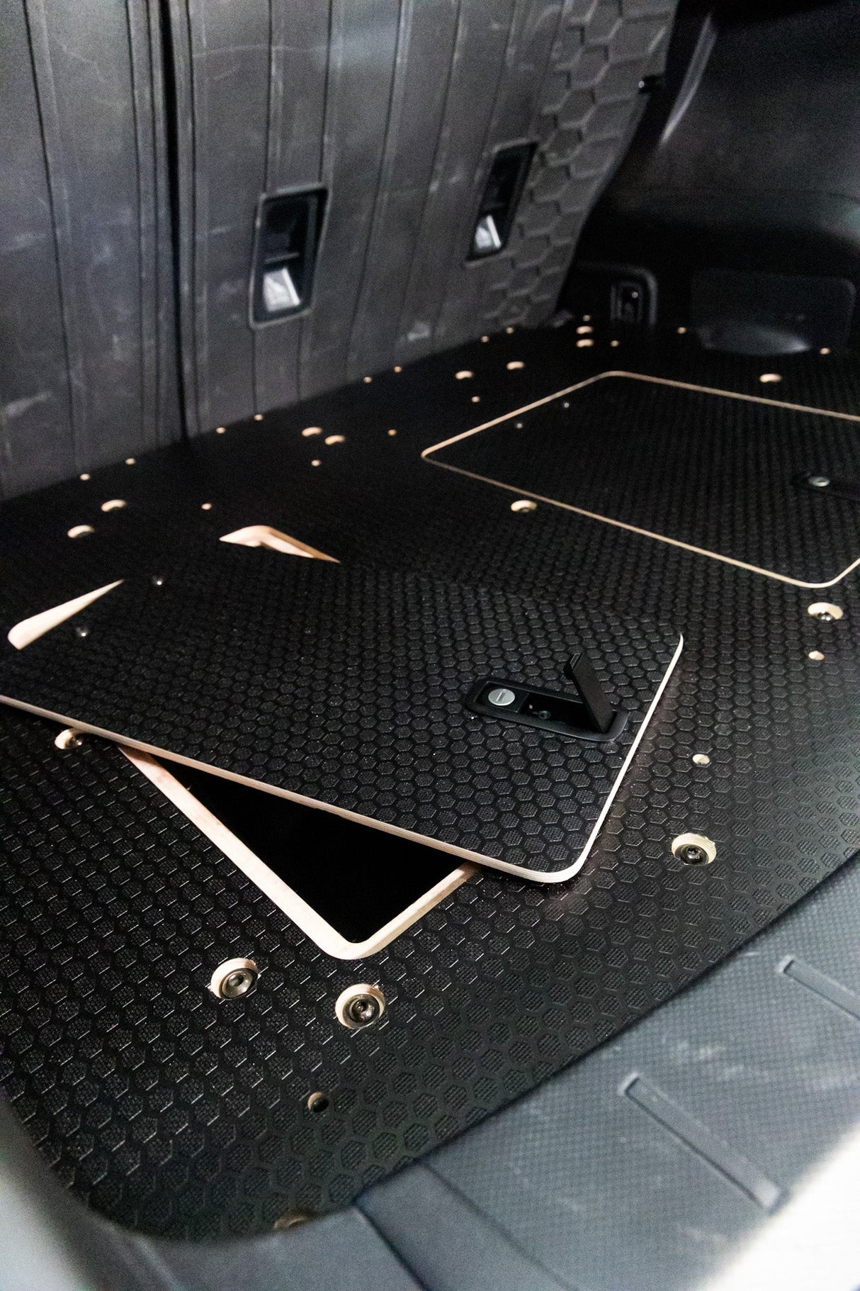 Subaru Crosstrek 2018 - 2023 2nd Gen. - Rear Plate System - Xtrusion Overland
