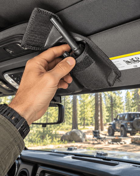 Sun Visor Radio Pouch - Xtrusion Overland