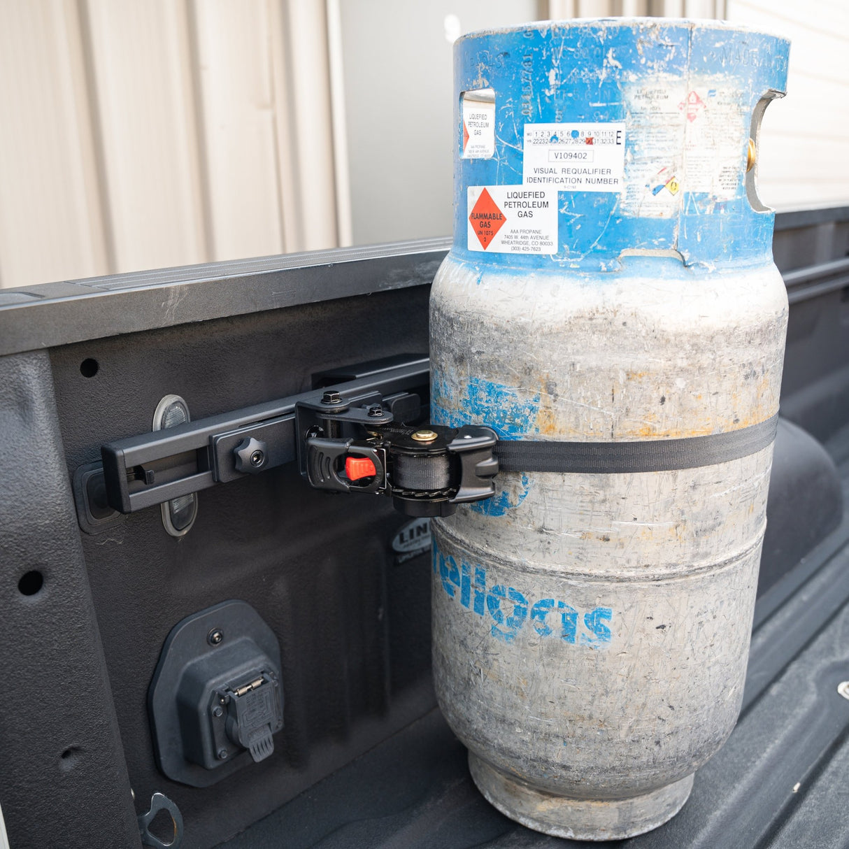 Swivel Strap™ Mounts - Integral Rail - Xtrusion Overland