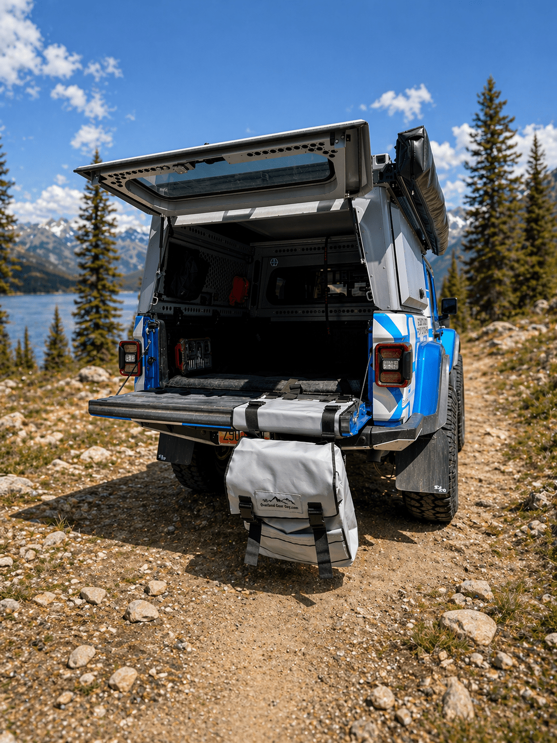 Tailgate Trash Bag Gladiator - Tacoma - Ram - Rivian -QuarterMaster - Xtrusion Overland