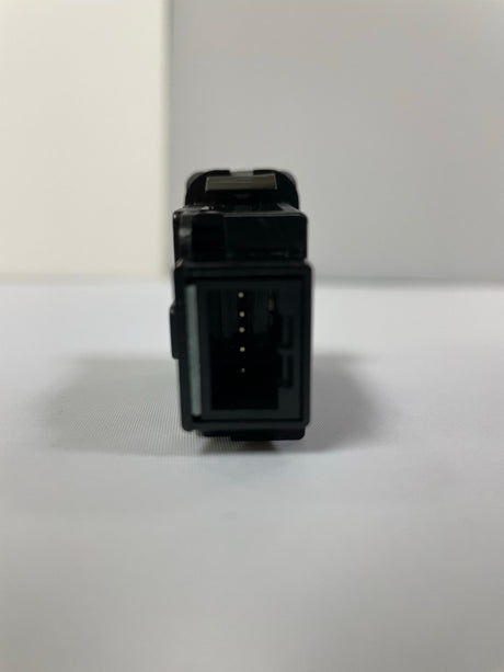TALL “RECTANGLE” SWITCH - Xtrusion Overland