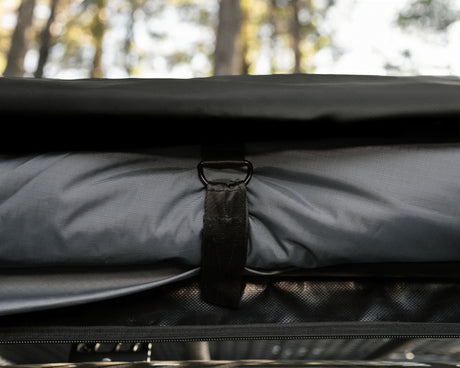 Taruca Rogue 180 Awning - Xtrusion Overland