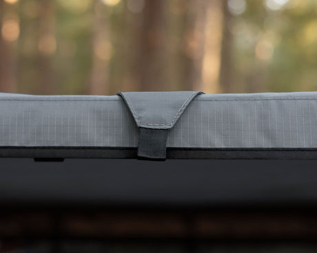 Taruca Rogue 8FT Awning - Xtrusion Overland