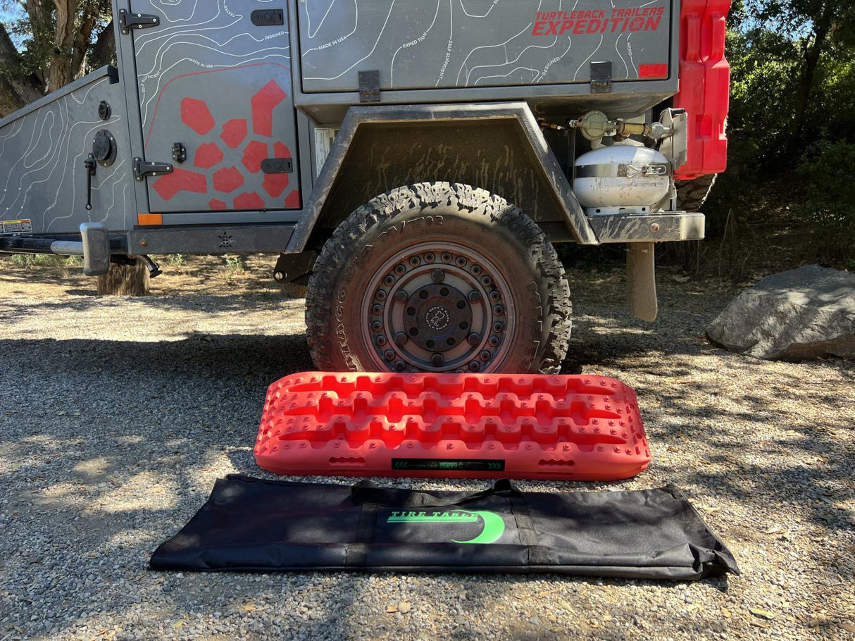 Tire Table Off Road Recovery Boards (2 pack with bag) - Xtrusion Overland