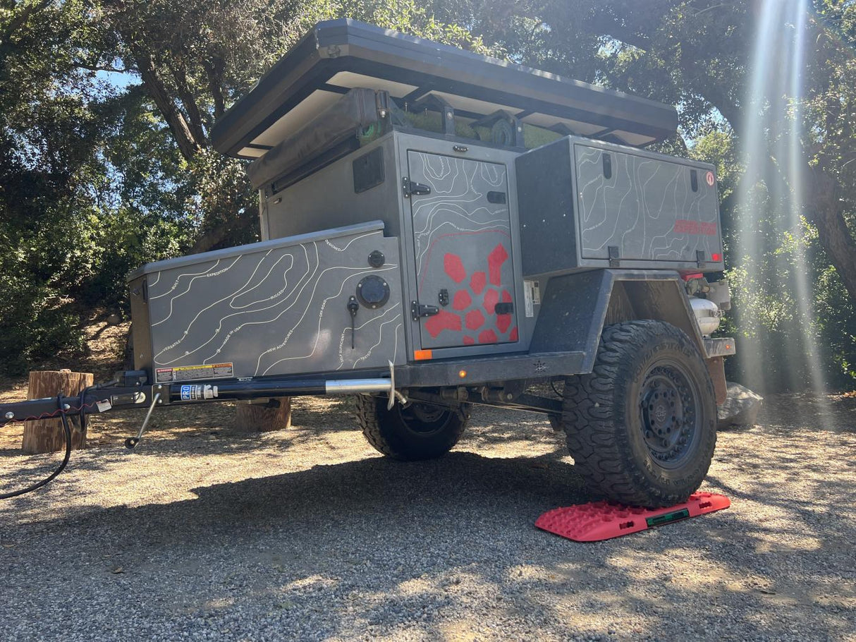 Tire Table Off Road Recovery Boards (2 pack with bag) - Xtrusion Overland