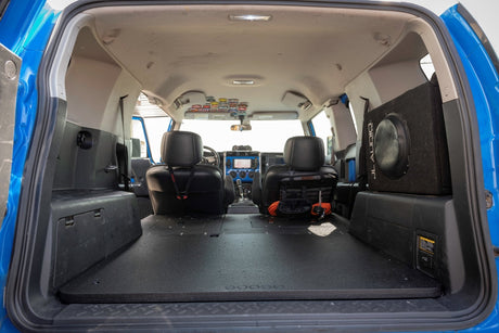 Toyota FJ Cruiser 2006 - 2014 - Second Row Seat Delete Plate System - Xtrusion Overland