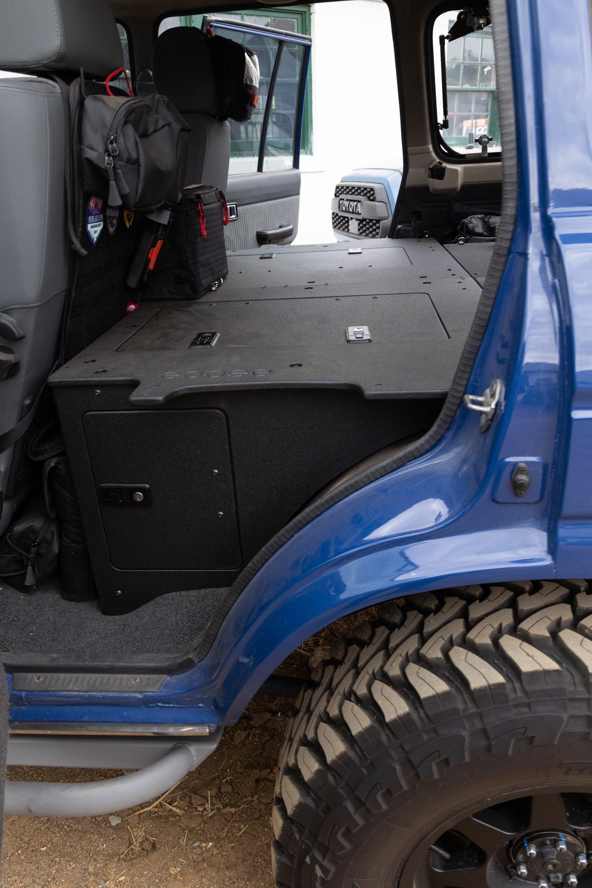 Toyota Land Cruiser 1980 - 1989 60 Series - Second Row Seat Delete Plate System - Module Height - Xtrusion Overland