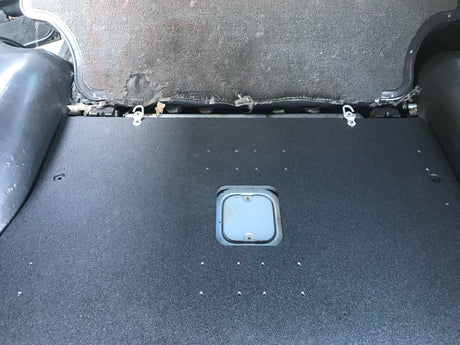 Toyota Land Cruiser 1980 - 1990 60 Series - Rear Plate System - Xtrusion Overland