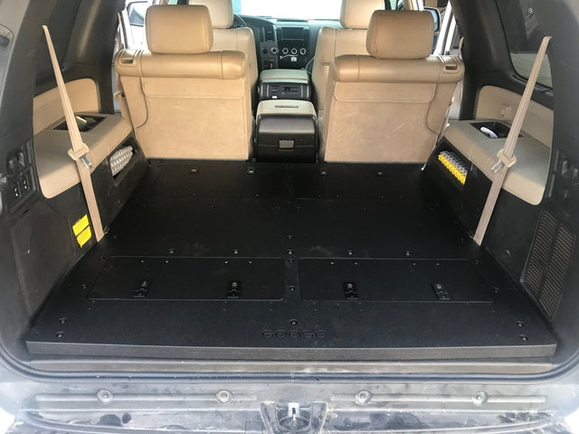 Toyota Sequoia 2008 - 2022 2nd Gen. - Rear Plate System - Xtrusion Overland