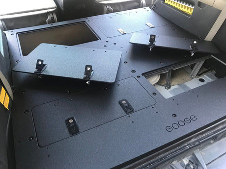 Toyota Sequoia 2008 - 2022 2nd Gen. - Rear Plate System - Xtrusion Overland