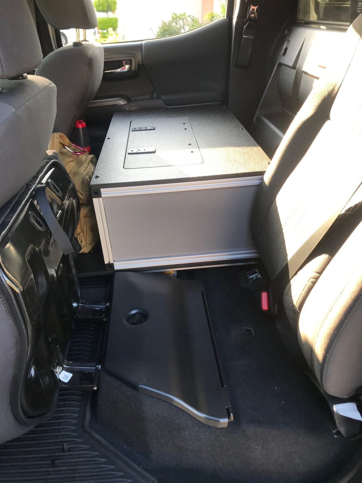 Toyota Tacoma 2005 - 2023 2nd and 3rd Gen. Double Cab - Second Row Single Drawer Module - 60% Passenger Side - Xtrusion Overland