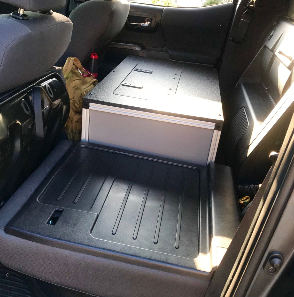 Toyota Tacoma 2005 - 2023 2nd and 3rd Gen. Double Cab - Second Row Single Drawer Module - 60% Passenger Side - Xtrusion Overland