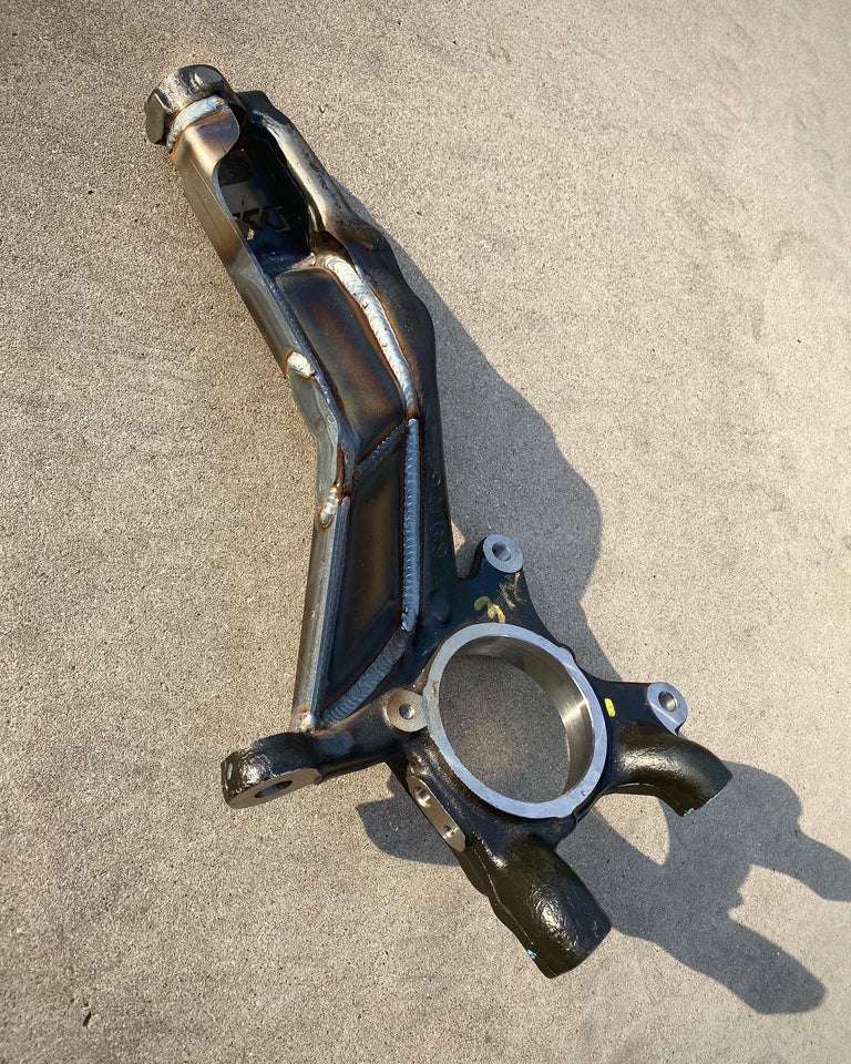 Toyota Tacoma/4runner Spindle Gussets - Xtrusion Overland
