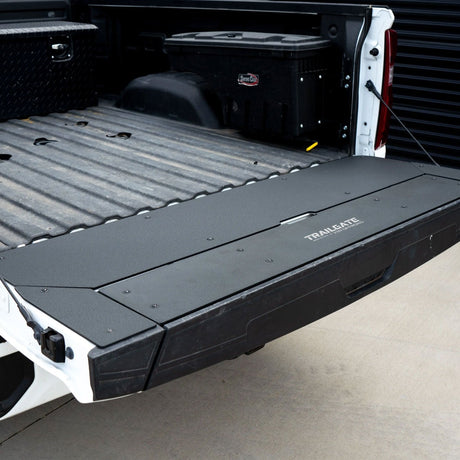 TrailGate Panel for Chevy Silverado (2022+ w/ Multi - Flex Tailgates) - Xtrusion Overland