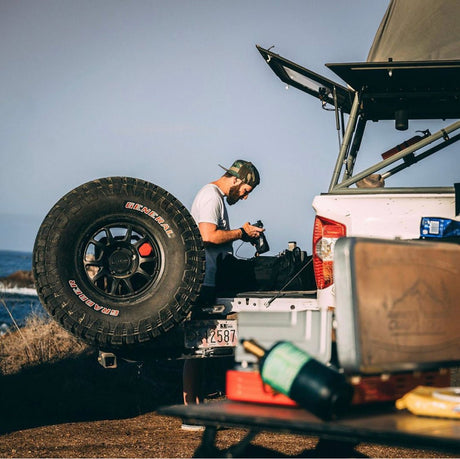 UltraSwing® Mega-Fit Spare Tire Hitch Mount | RiGd Supply - Xtrusion Overland