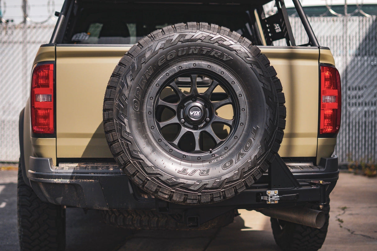 UltraSwing™ Multi-Fit Spare Tire Hitch Mount | RiGd Supply - Xtrusion Overland