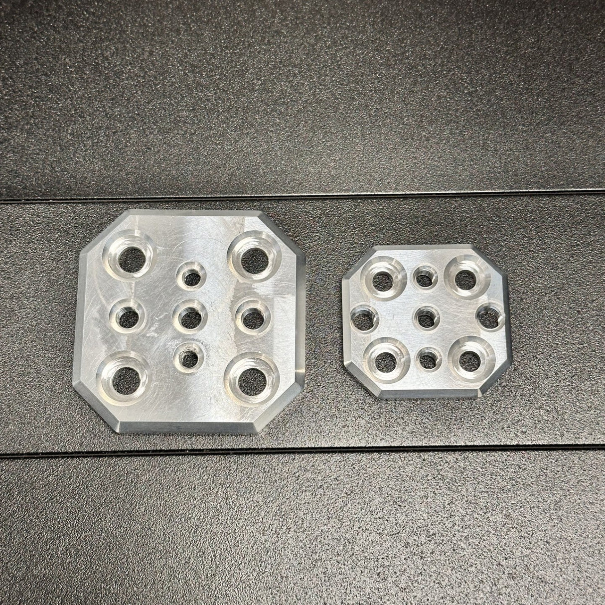 Universal Center Mounting Adapter Plate - Xtrusion Overland